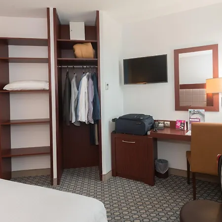 Kyriad Centre Gare - Atrium Hotel 3*