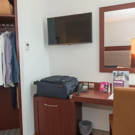 Hotel Kyriad Centre Gare - Atrium 3*