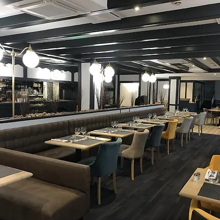 Kyriad Centre Gare - Atrium 3*